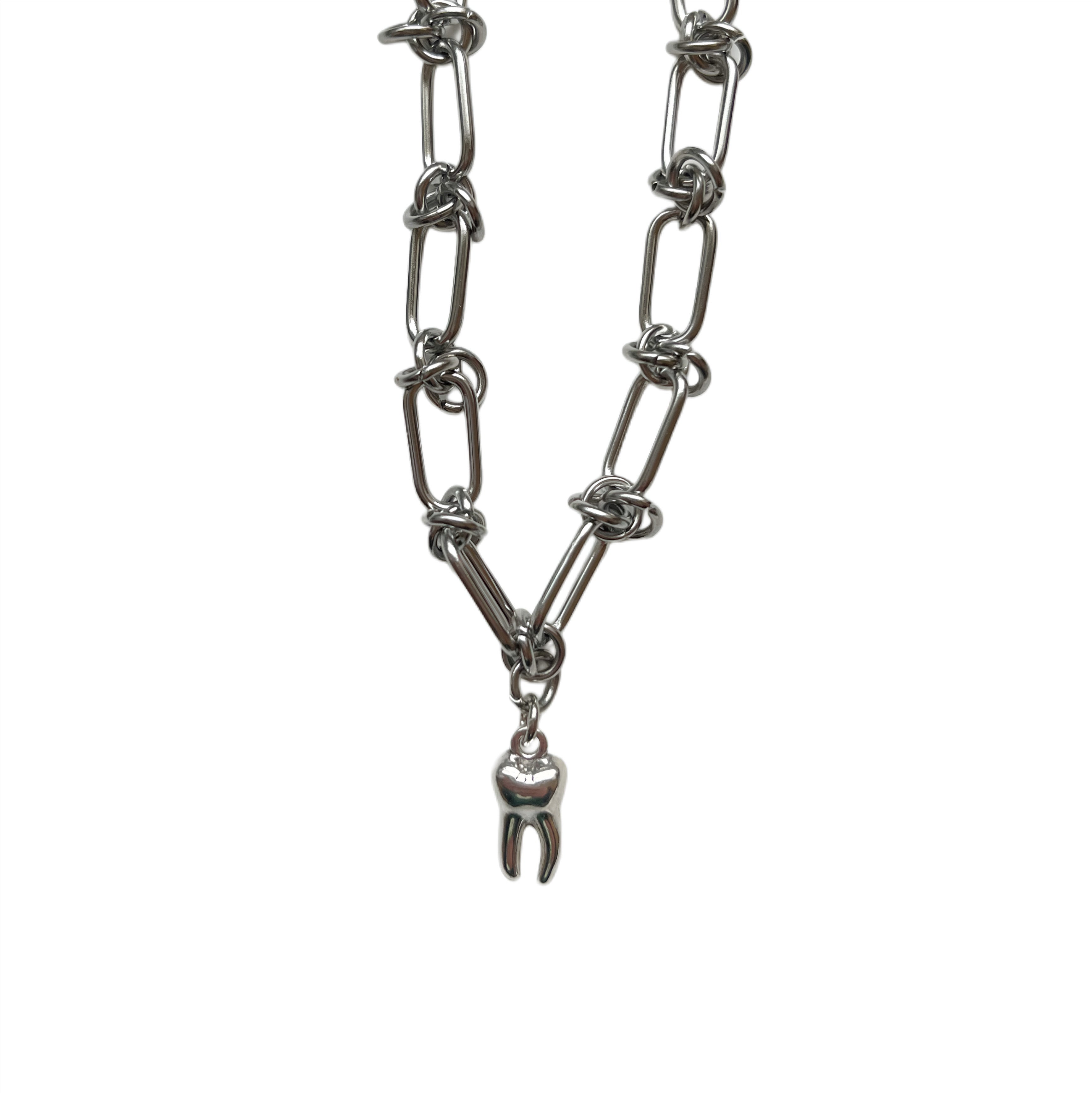 ROTTEN NECKLACE