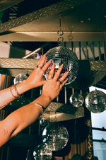 Load image into Gallery viewer, THE PRESIDENT&#39;S DAUGHTER RING
